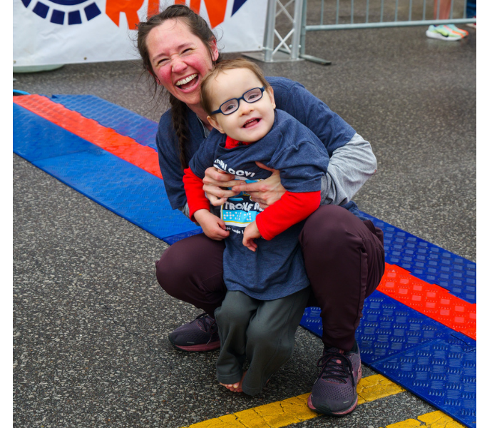 CCVI mother holding sonat trolley run fiish line