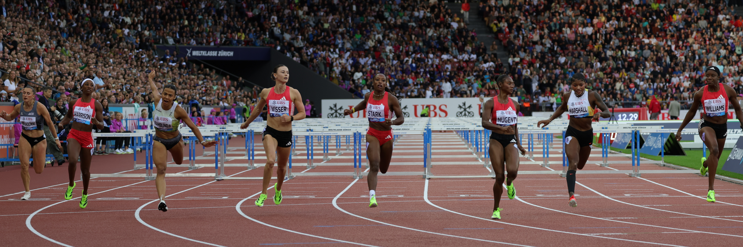 Runners on a track at Diamond League