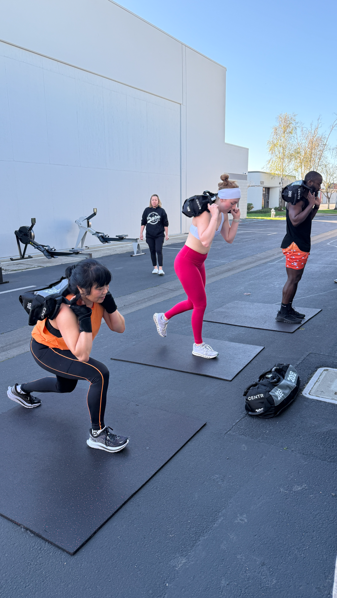 Sandbag Lunge Hyrox